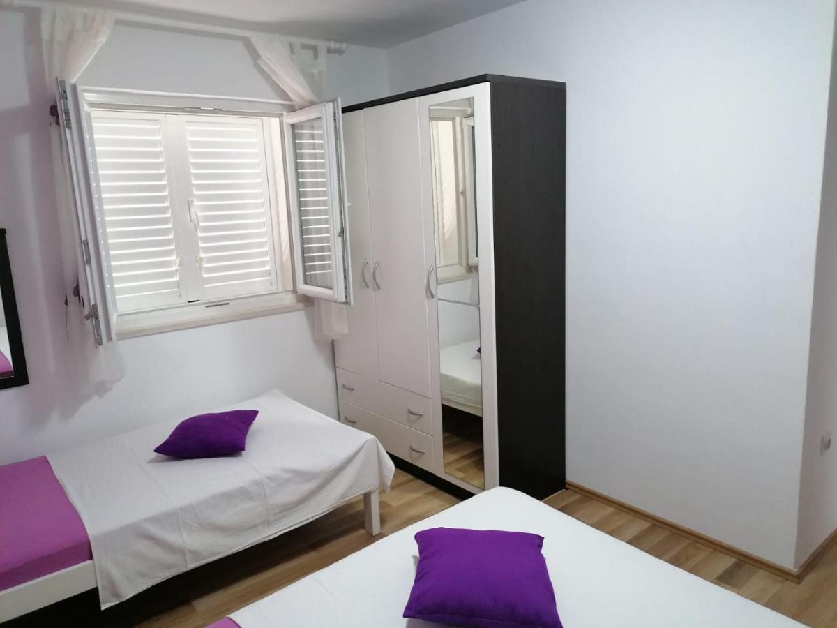 Apartment Slavica Трогир Екстериор снимка